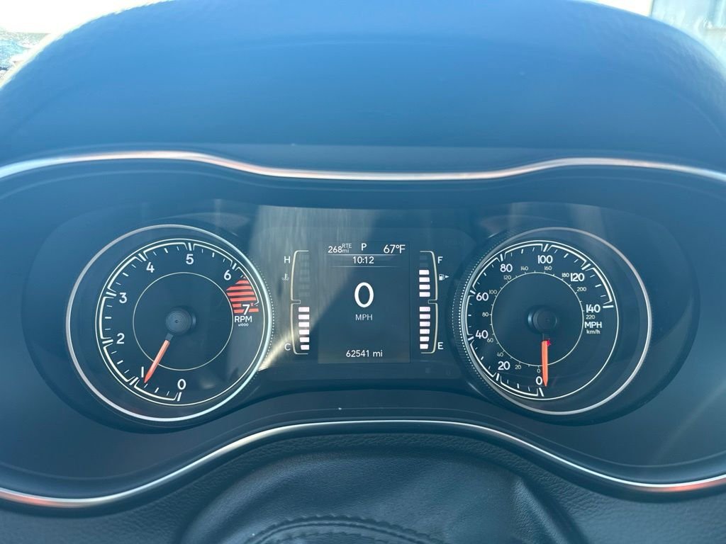 Used 2020 Silver Jeep Latitude Plus image 21