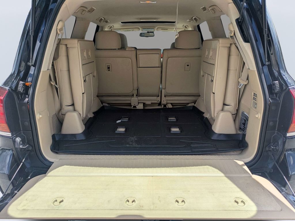 Used 2009 Black Lexus 570 image 12