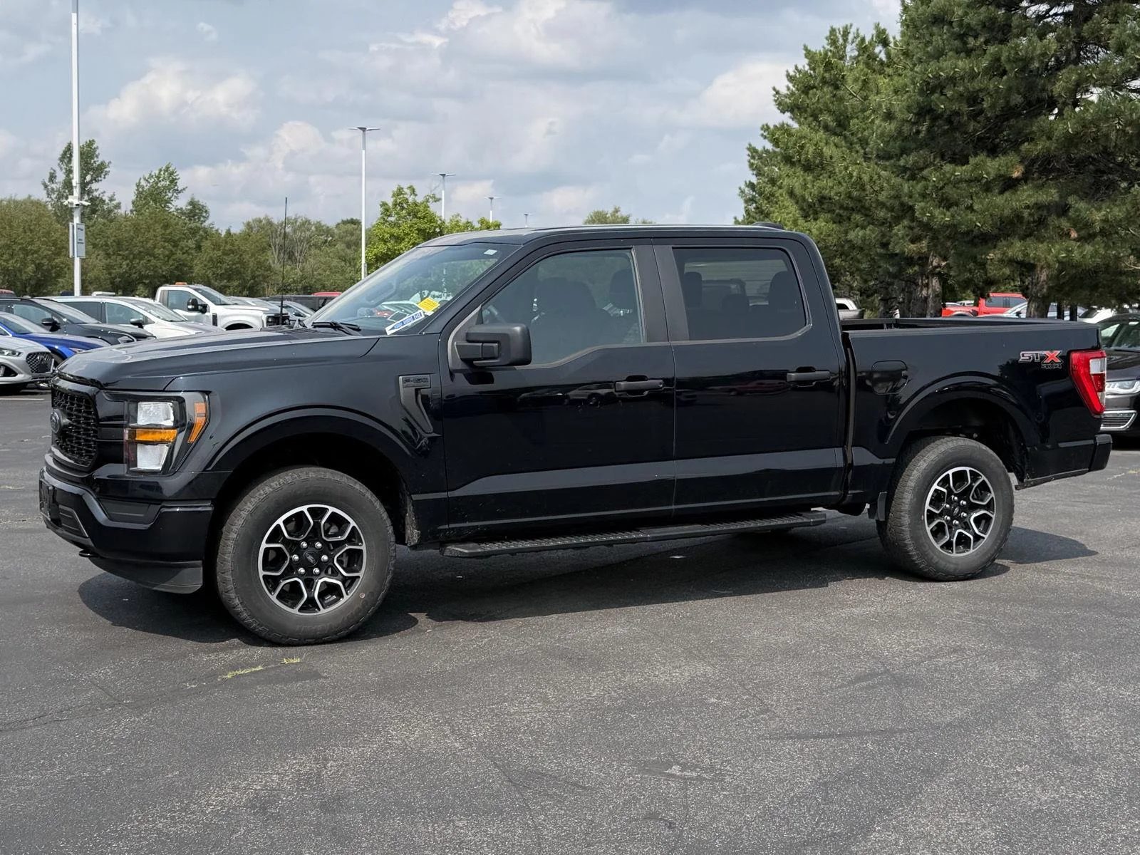 Used 2023 Agate Black Ford XL image 6