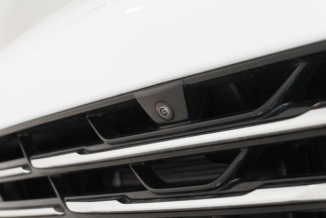 Used 2026 White Buick Preferred image 3