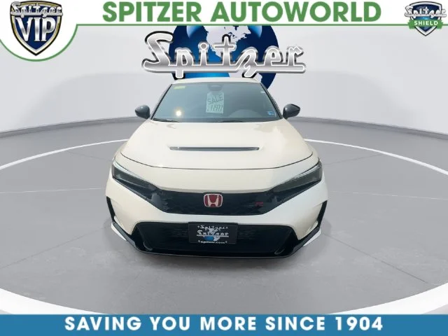Used 2024 White Honda  image 4