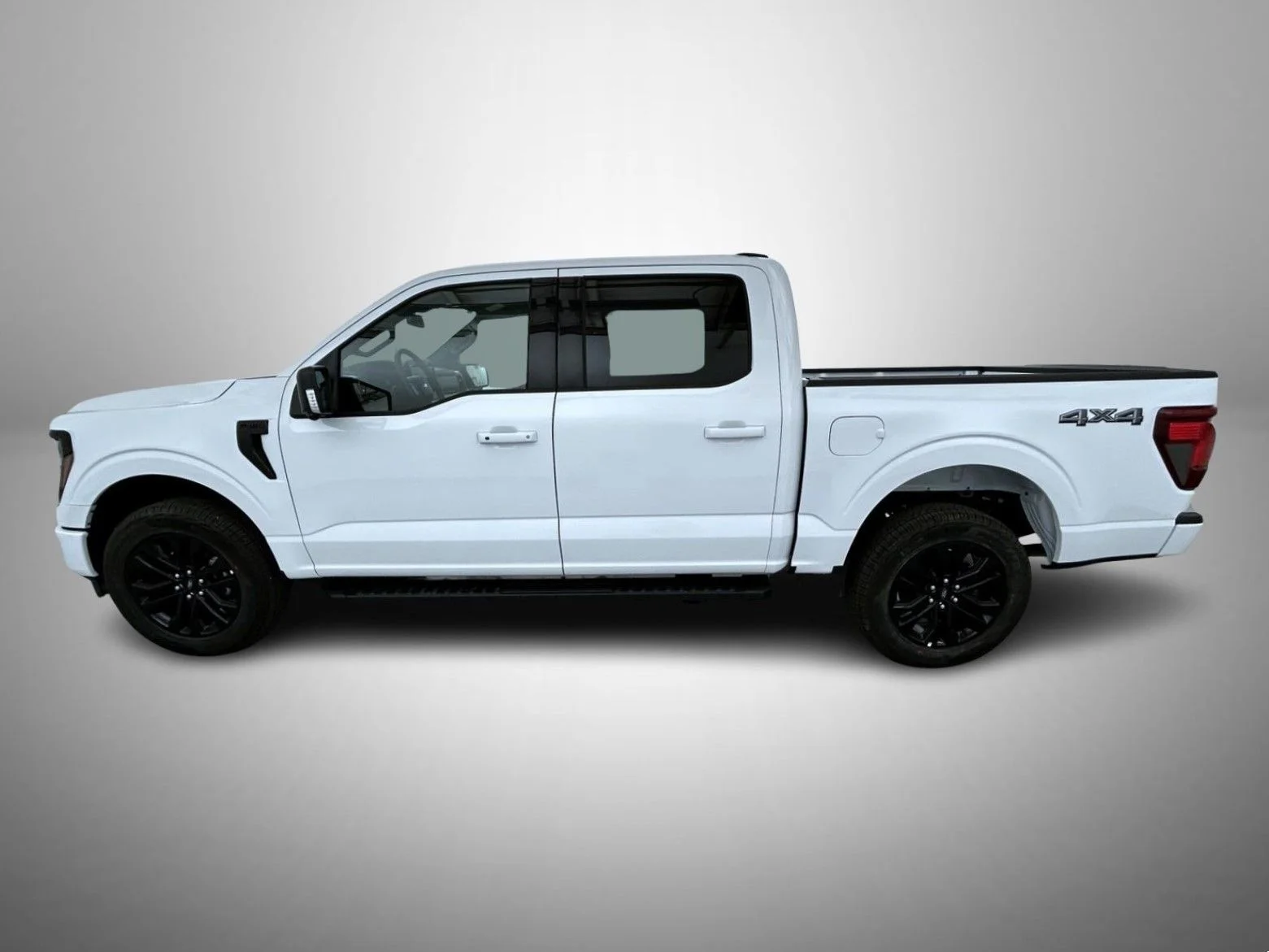 New 2026 White Ford XLT image 8