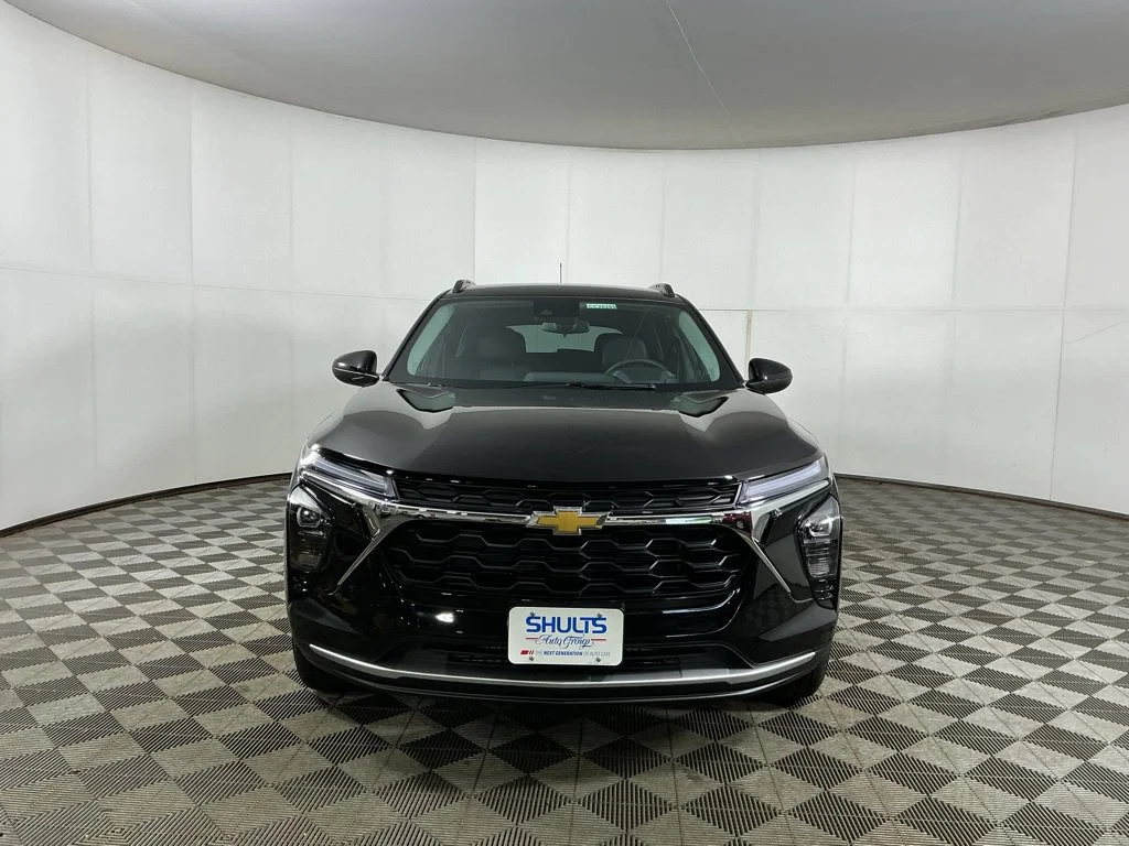 New 2026 Mosaic Black Metallic Chevrolet LT image 2