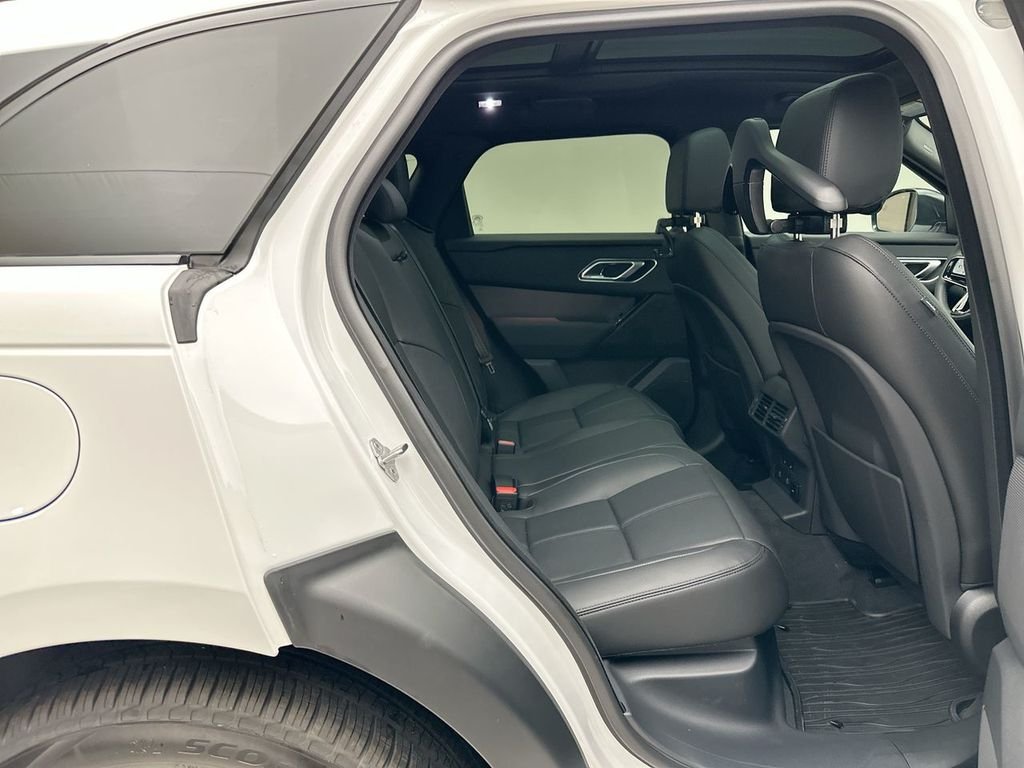 New 2026 Fuji White Land Rover S image 7