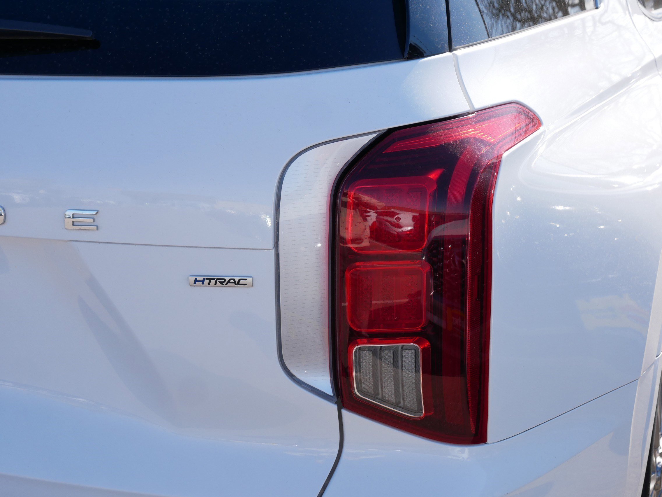 Certified Used 2020 Hyper White Hyundai Limited image 17