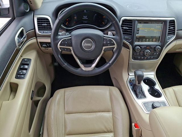 Used 2017 Brown Jeep Limited image 11