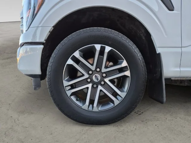 Certified Used 2023 Oxford White Ford XL image 9