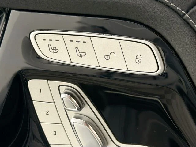 Used 2019 Black Mercedes-Benz G 63 AMG® image 21
