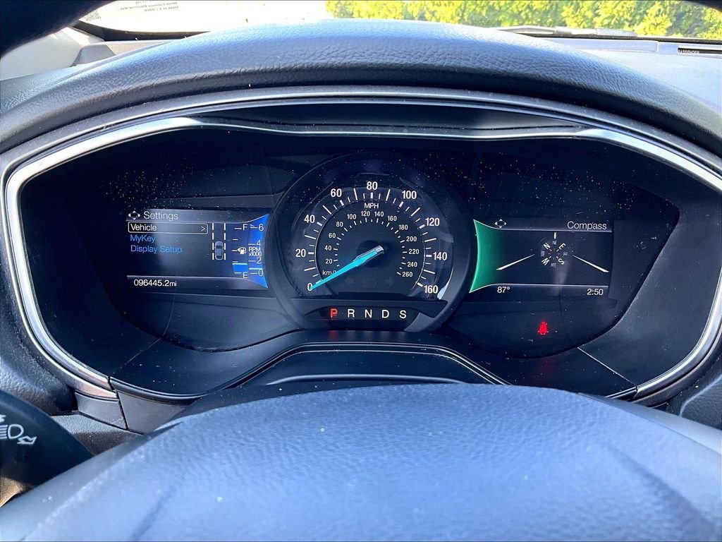 Used 2019 White Ford SE image 25