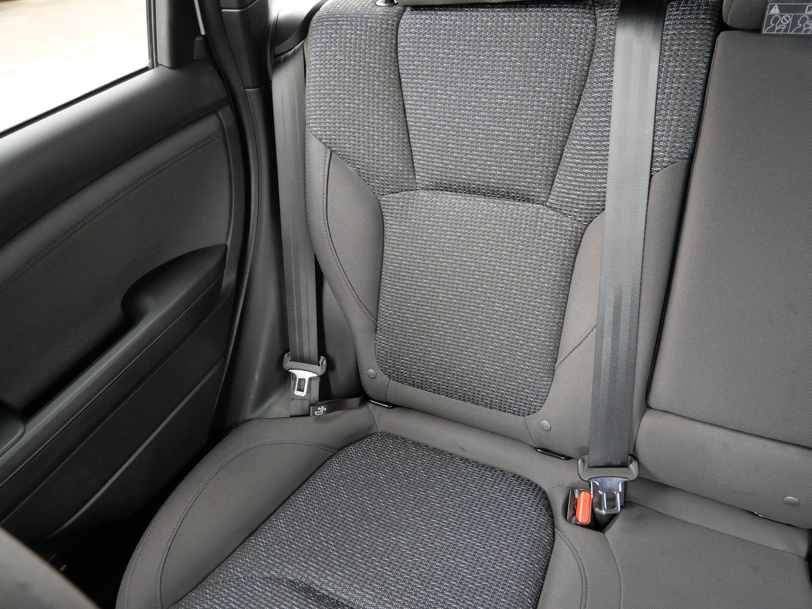 Certified Used 2025 Crystal White Pearl Subaru Premium image 12