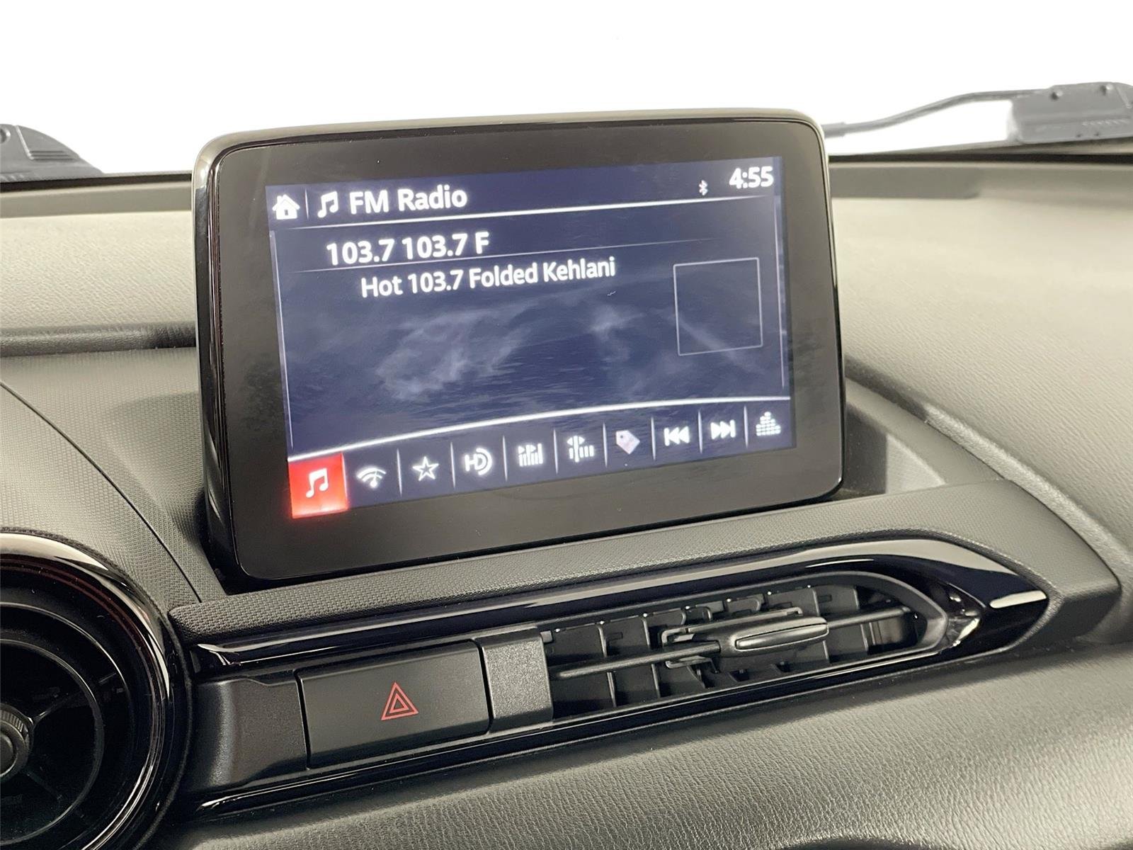 Used 2021 Soul Red Crystal Metallic Mazda Sport image 18