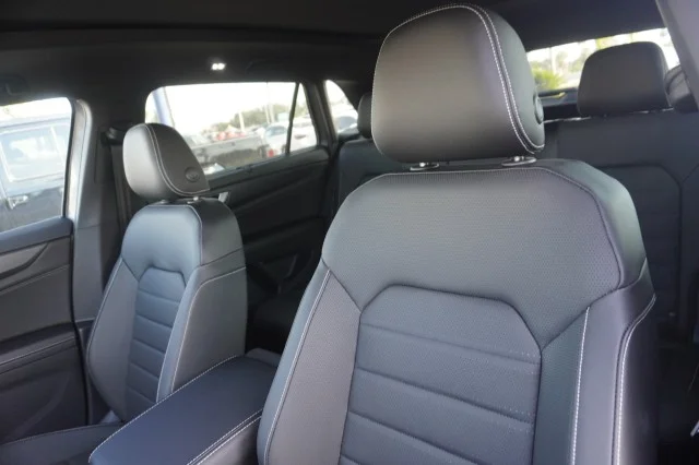 2026 Volkswagen Atlas Cross Sport SEL - Photo 19
