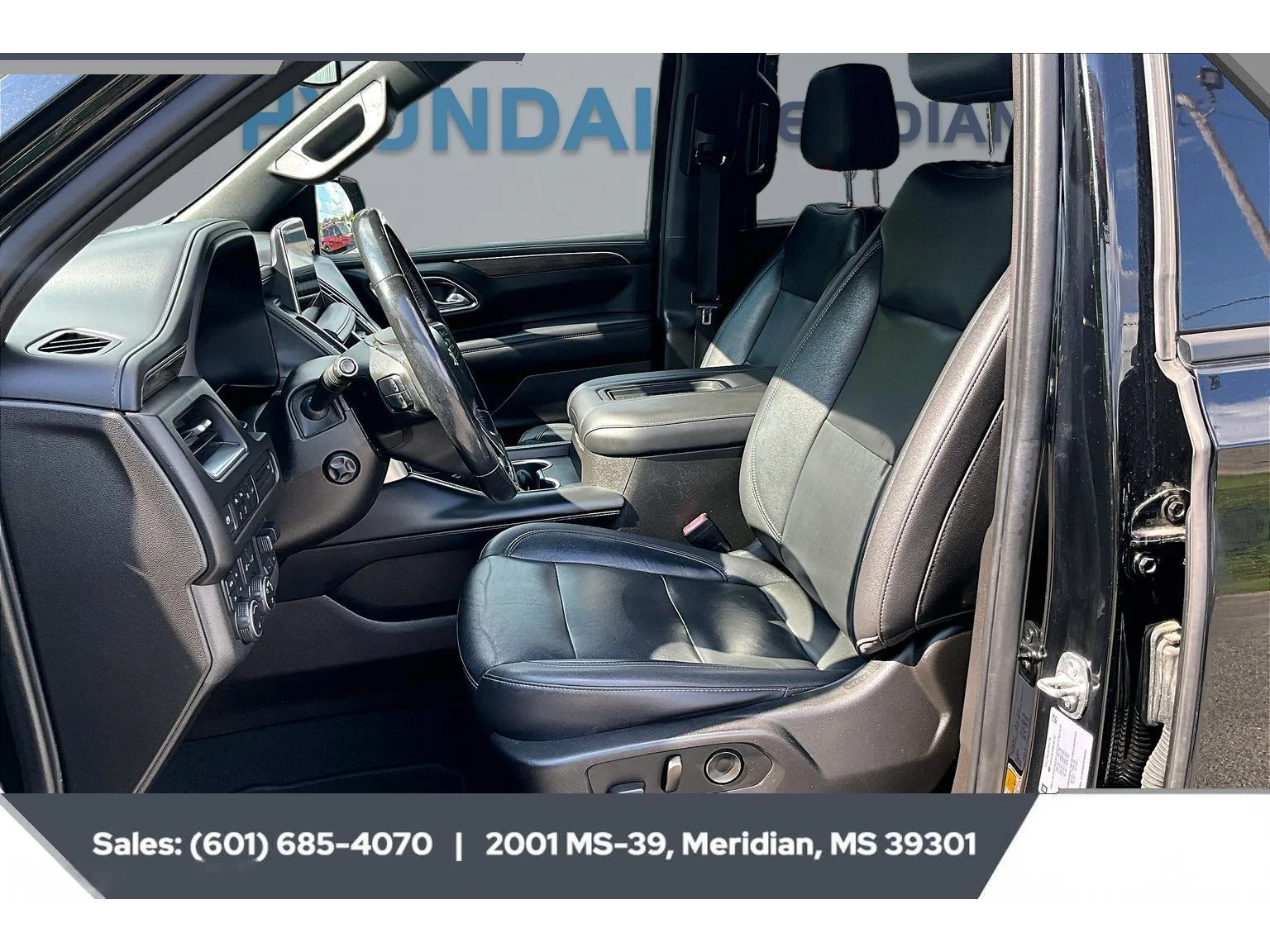 Used 2021 black Chevrolet Z71 image 18