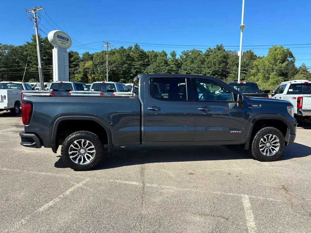 Used 2021 Sky GMC AT4 image 2