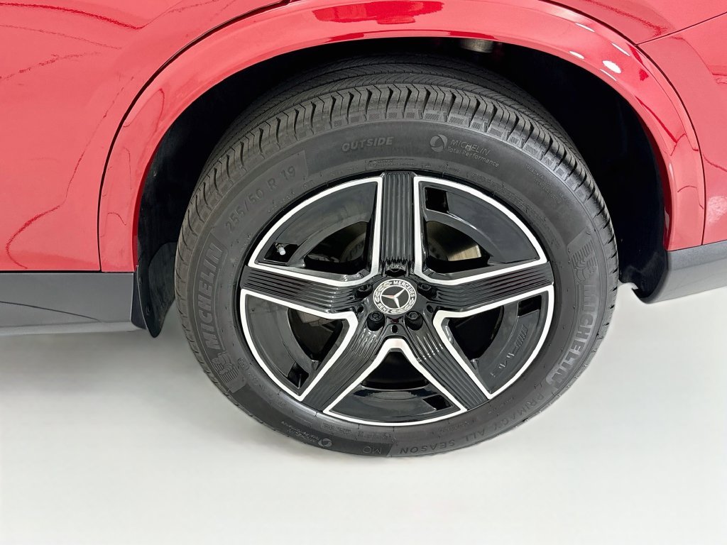 Certified Used 2026 Patagonia Red Metallic Mercedes-Benz GLC 300 image 29