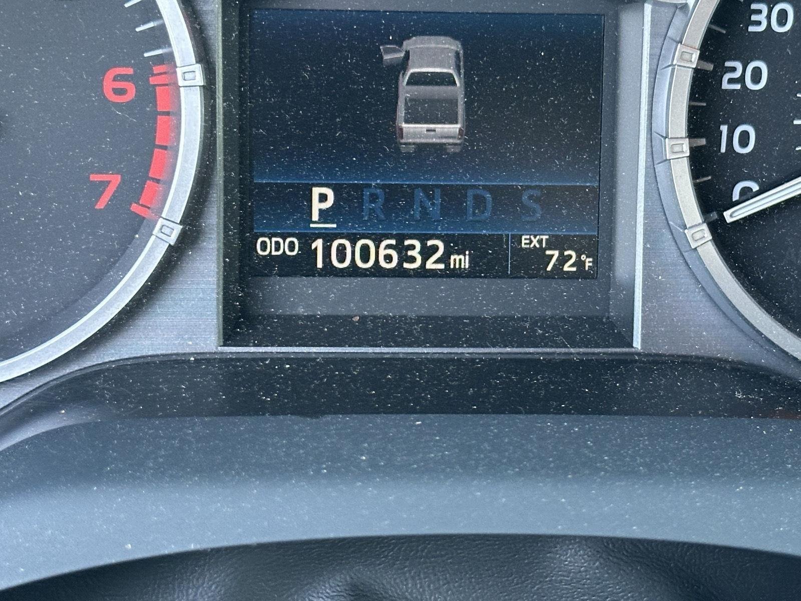 Used 2017 Blazing Blue Pearl Toyota SR5 image 13