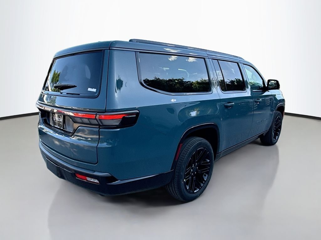 New 2026 Steel Blue Exterior Paint Jeep Limited Reserve image 4