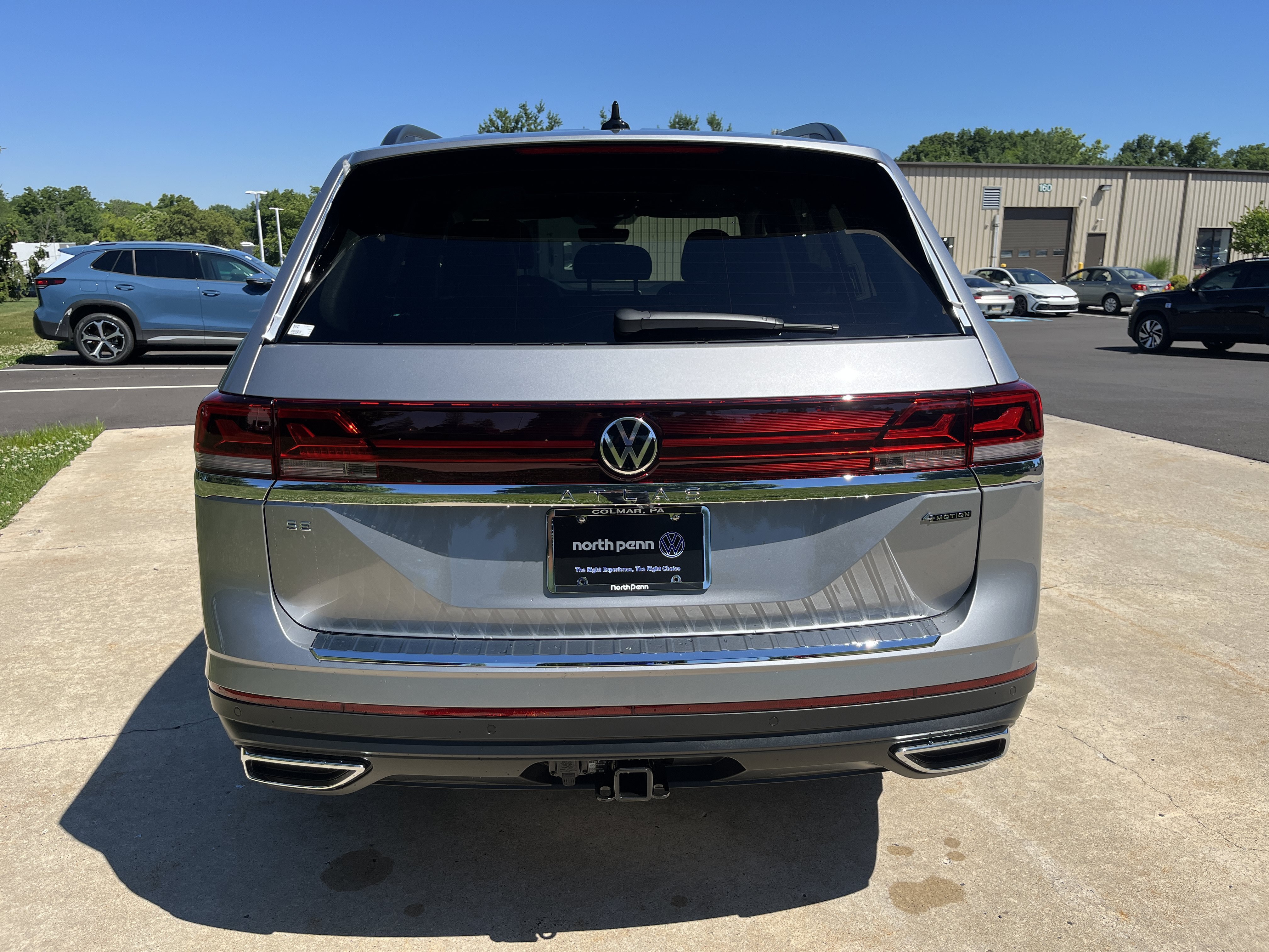 New 2026 Silver Mist Metallic Volkswagen 2.0T SE w/Technology image 12