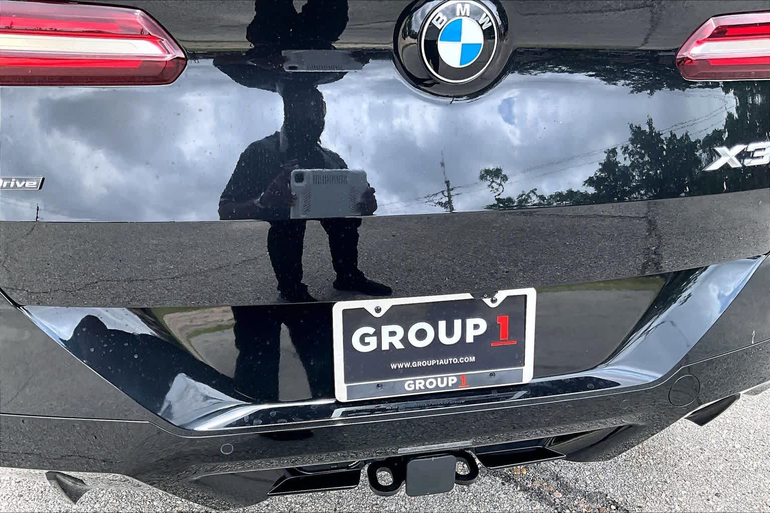 Used 2026 Black Sapphire Metallic BMW 30 xDrive image 9