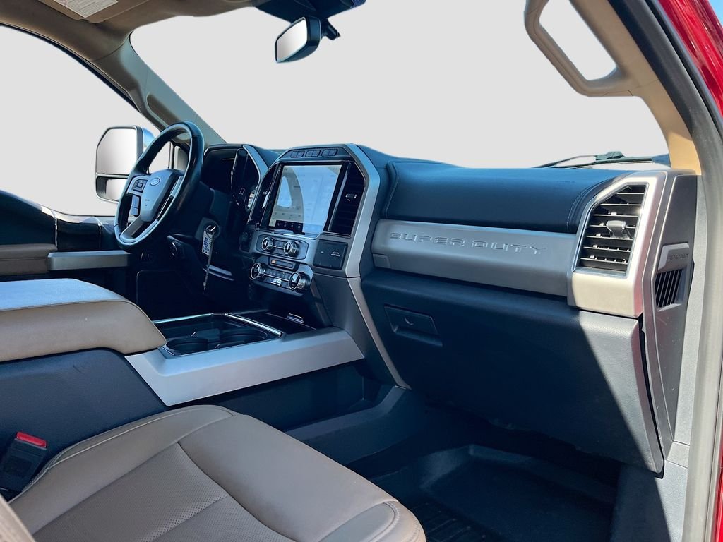 Used 2022 Red Ford Lariat image 28