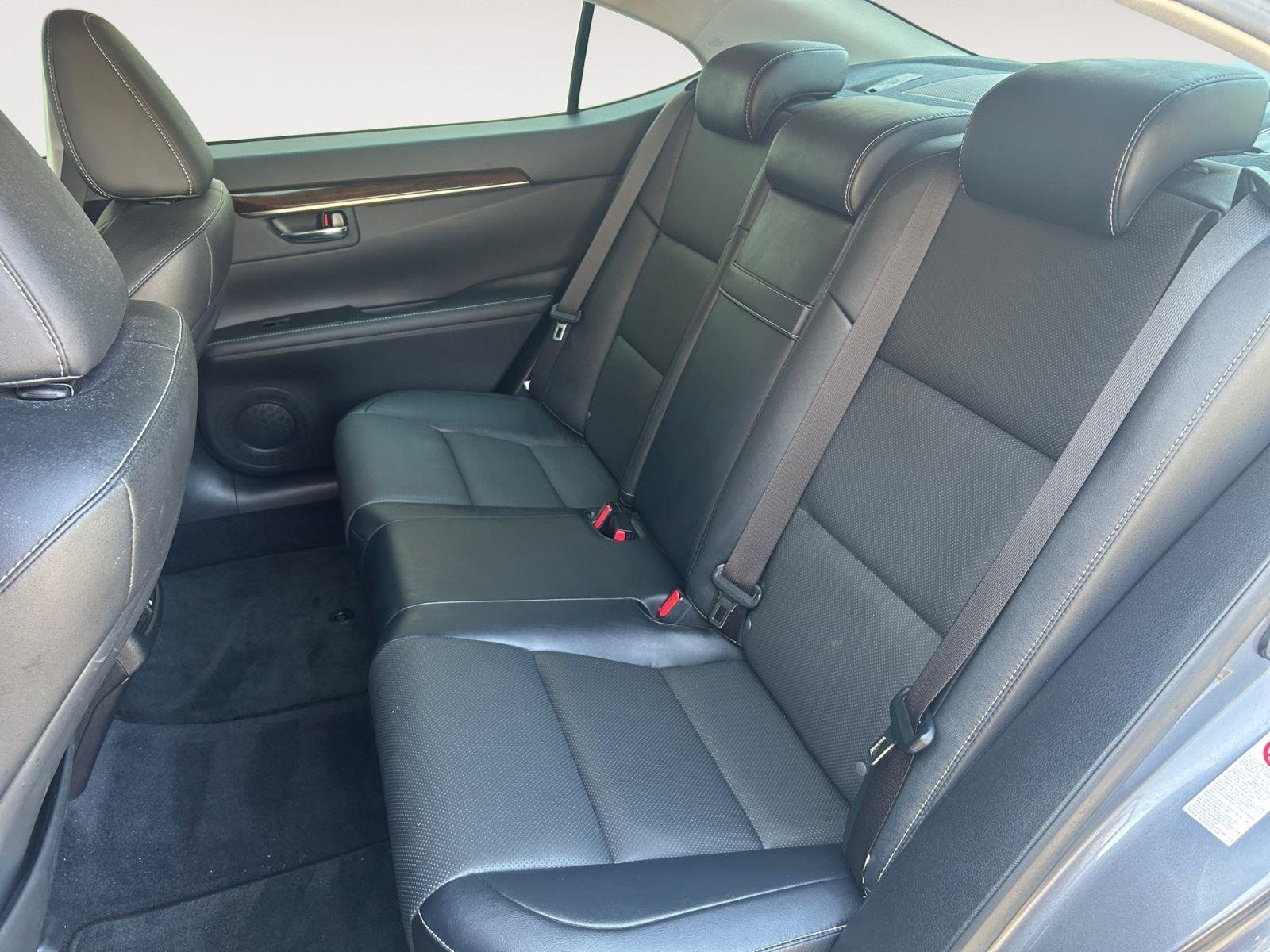 Used 2015 Nebula Gray Pearl Lexus  image 13