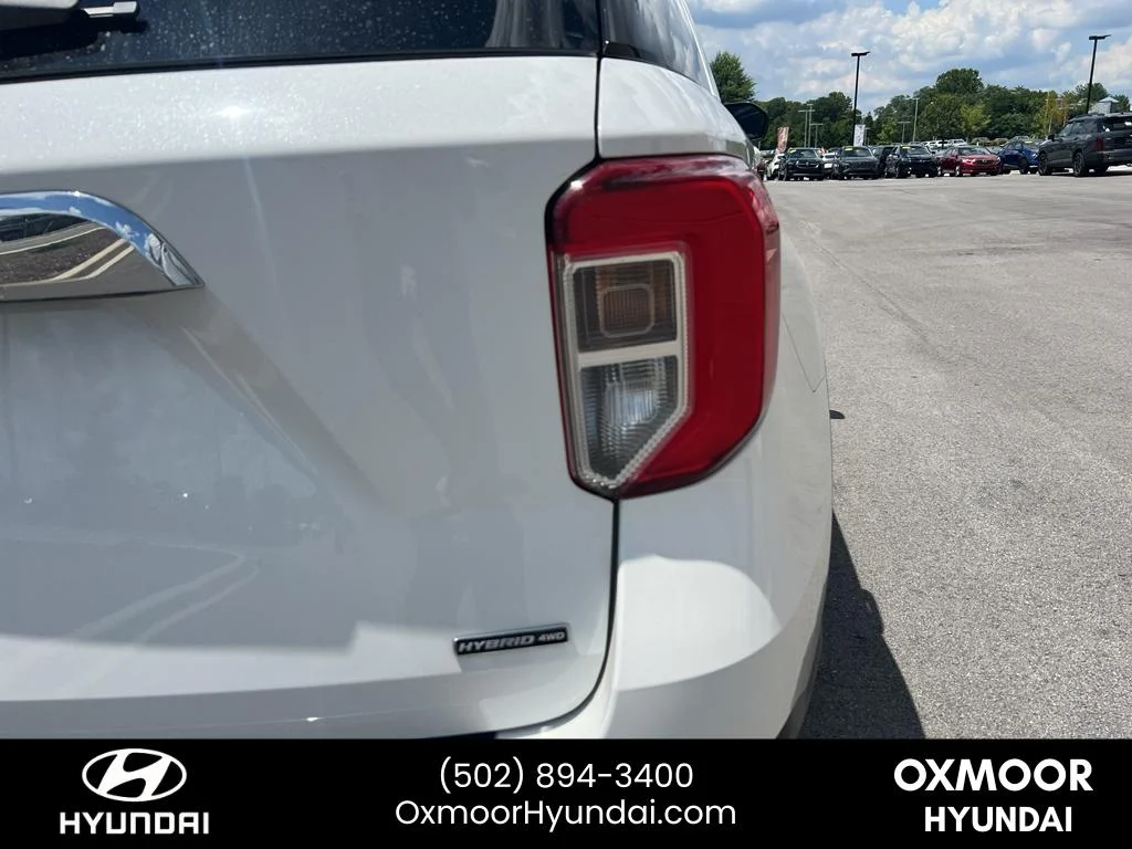 Used 2020 Star White Metallic Tri-Coat Ford Limited image 21