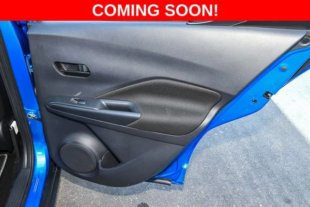 Used 2021 Blue Nissan S image 24