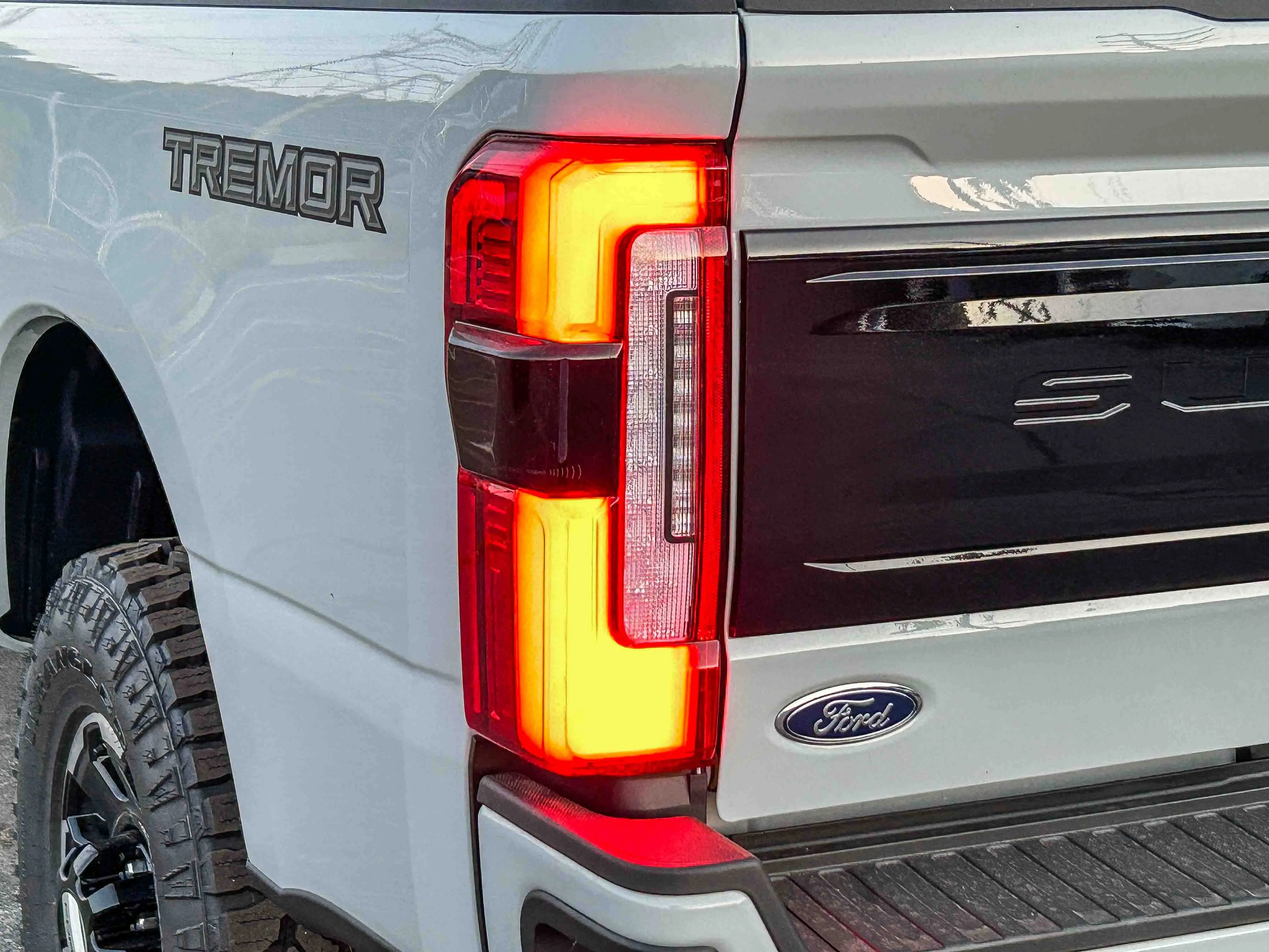 New 2026 Avalanche Ford F-350® Platinum® image 9