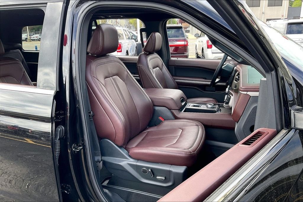 2024 Ford Expedition Limited - Photo 6