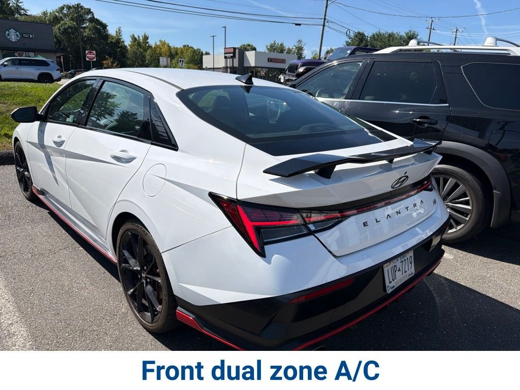 Used 2025 White Hyundai Base image 3