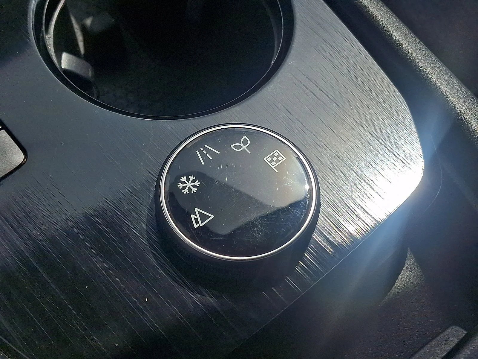 Used 2024 Blue Nissan SV image 17