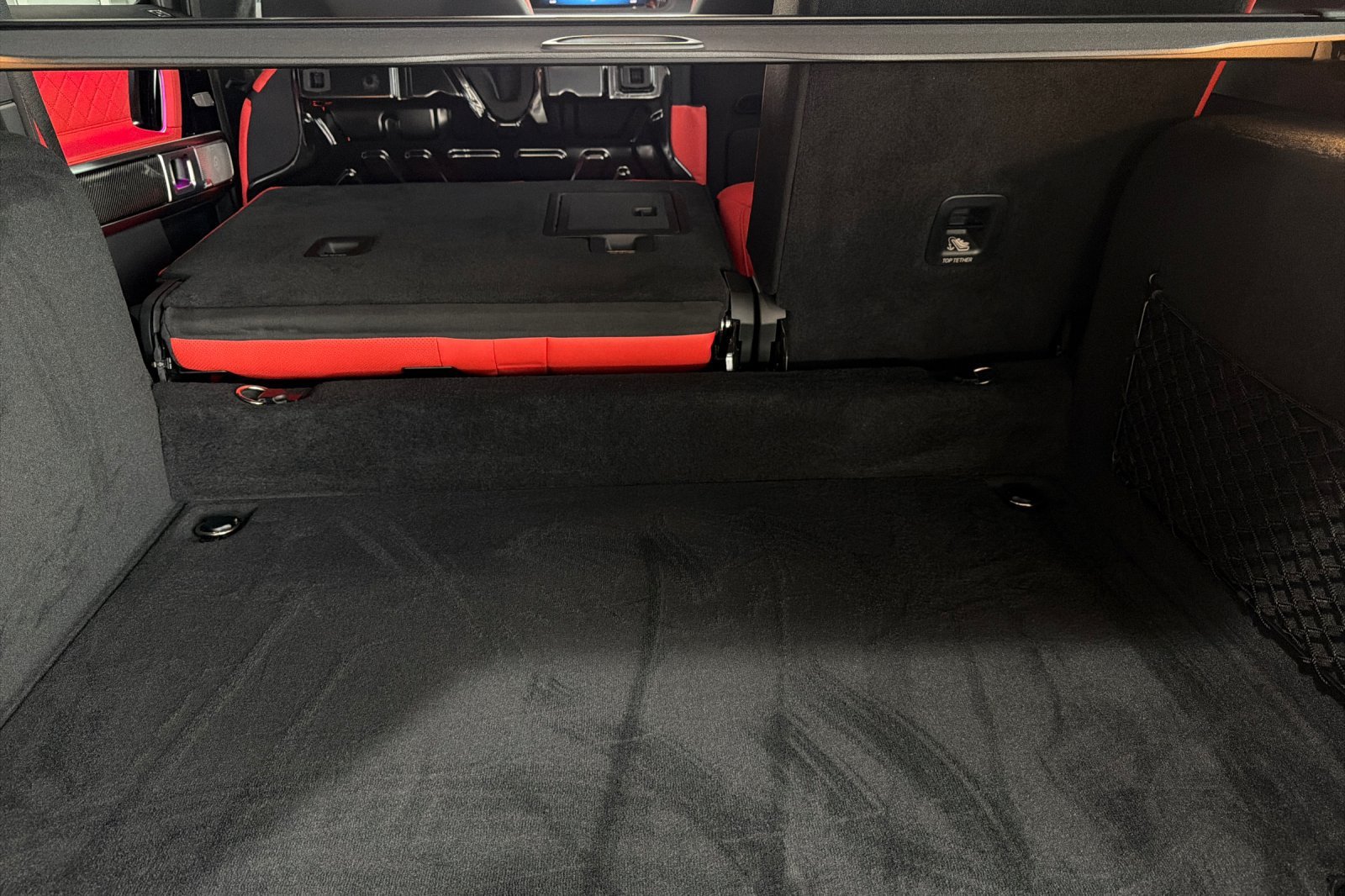 New 2027 MANUFAKTUR Monza Grey Magno Mercedes-Benz G 63 AMG® image 37