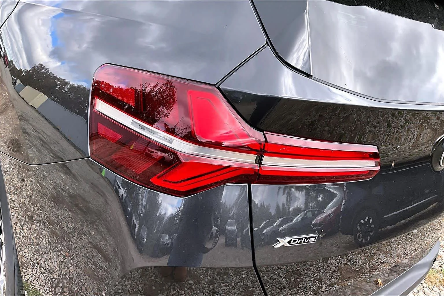 New 2026 Dark Graphite Metallic BMW 30 xDrive image 5