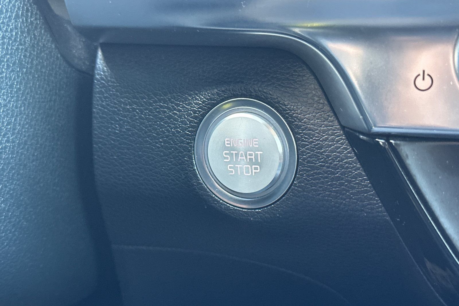 Used 2022 Black Kia SX image 25