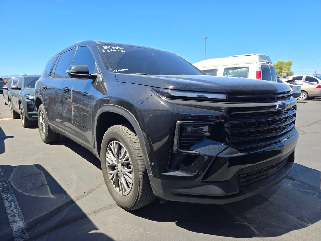 Used 2025 Mosaic Black Metallic Chevrolet LT image 1