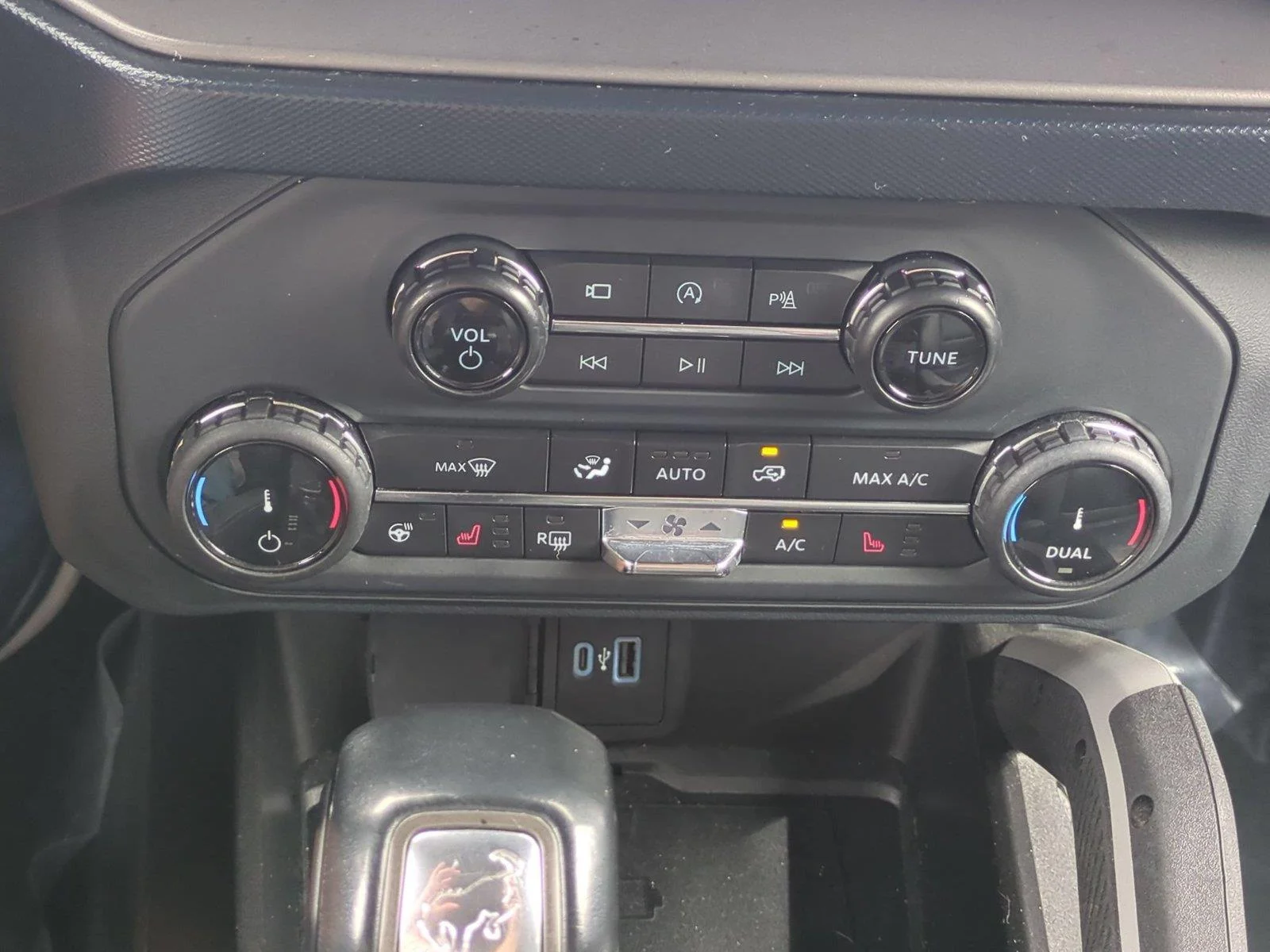 Used 2022 Area 51 Ford Outer Banks image 25