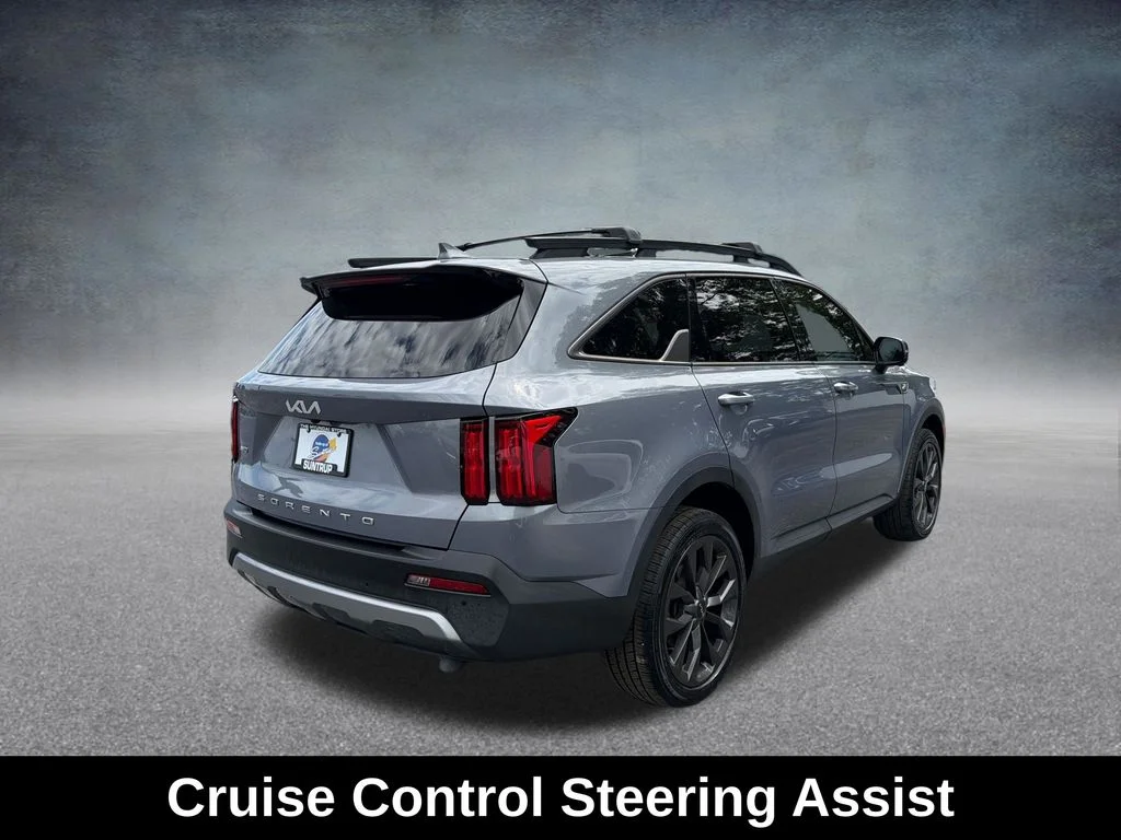 Used 2022 Everlasting Silver Kia X-Line SX Prestige image 6