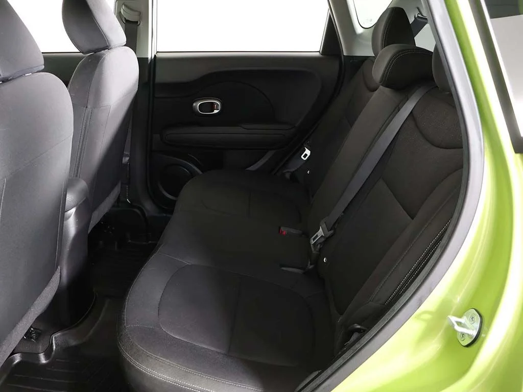 Used 2015 Green Kia Base image 29