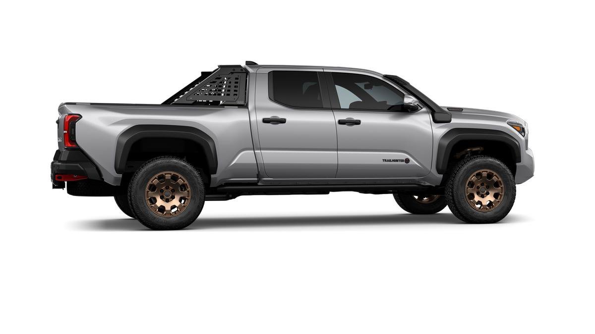 New 2025 Celestial Silver M Toyota Trailhunter image 44