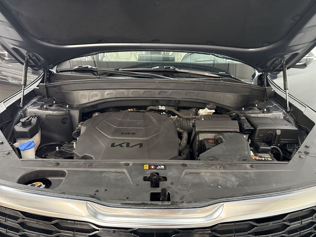 Used 2022 Grey Kia SX image 36