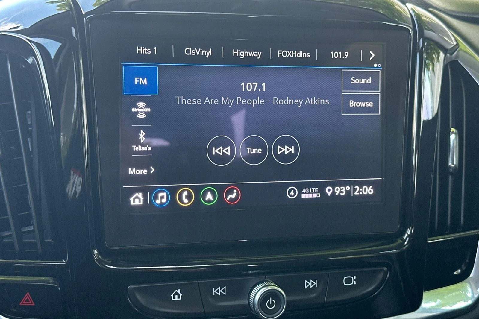 Used 2021 Beige Chevrolet High Country image 18