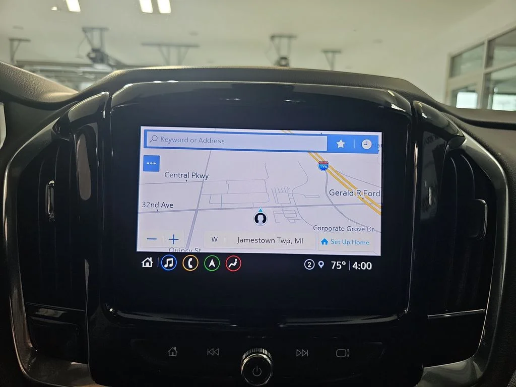 Used 2023 Black Chevrolet High Country image 30