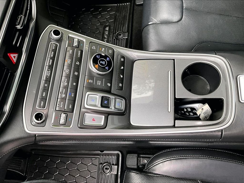 Used 2023 Silver Hyundai Calligraphy image 19