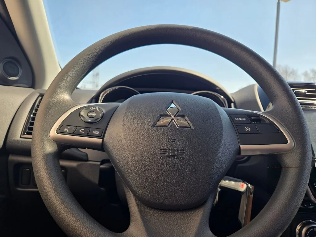 Used 2026 Gray Mitsubishi 2.0 ES image 23