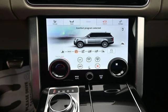 Used 2021 Fuji White Land Rover Westminster image 17
