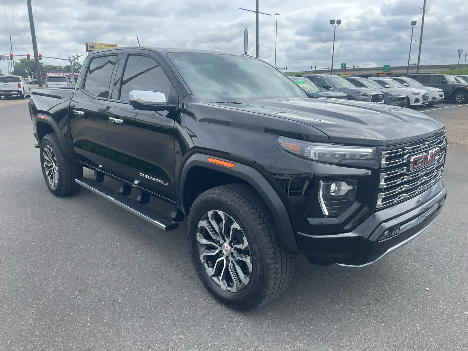2026 GMC Canyon 4WD Denali Crew Cab Short Box's photo