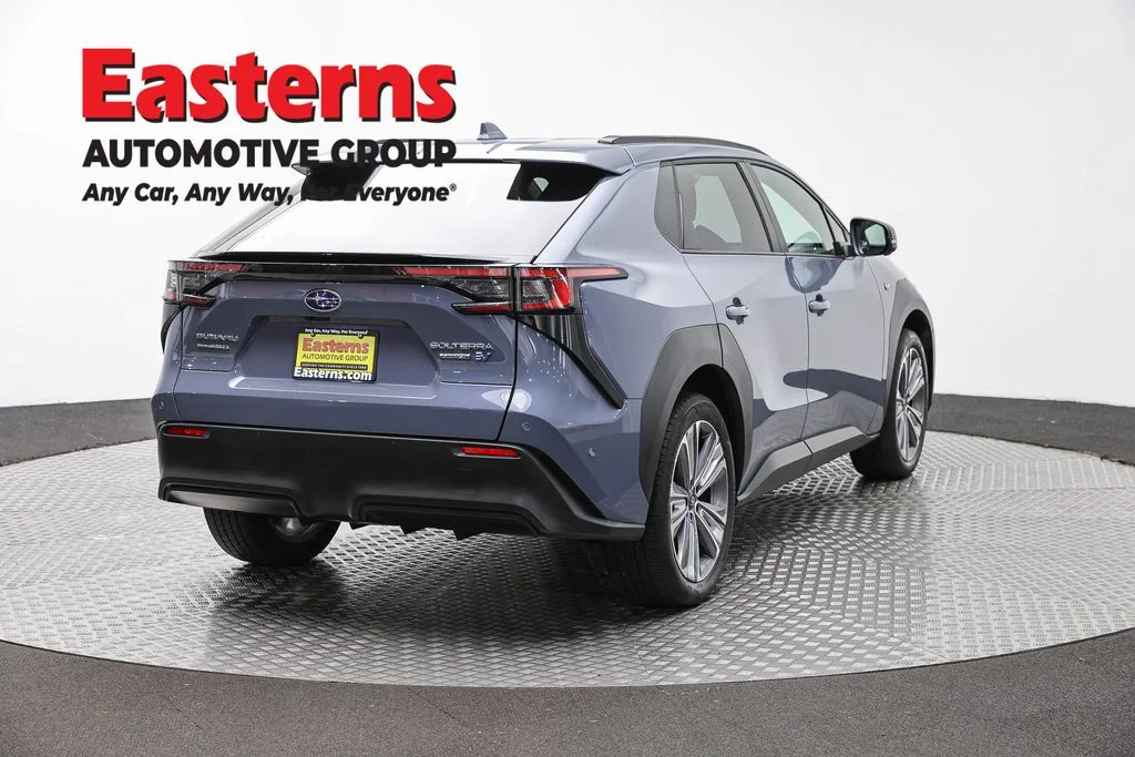 Used 2023 Gray Subaru Limited image 5