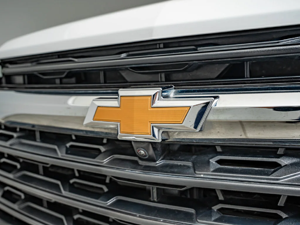 Used 2024 Summit White Chevrolet LS image 12