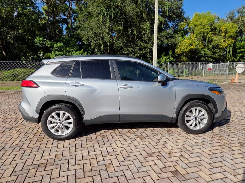 Certified Used 2022 Silver Toyota LE image 12