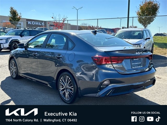 2022 Kia Forte GT-Line photo 4